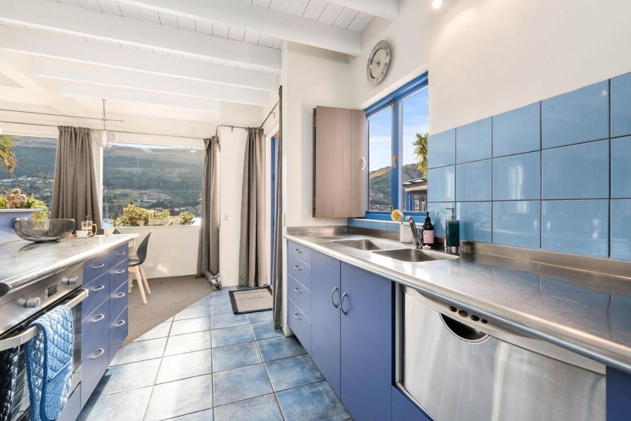 Sunny Lakeview Villa Queenstown Luaran gambar
